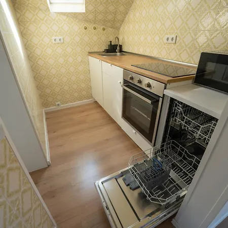 Urban Mit Balkon Bis Zu 5 Personen *