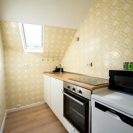 Urban Mit Balkon Bis Zu 5 Personen *