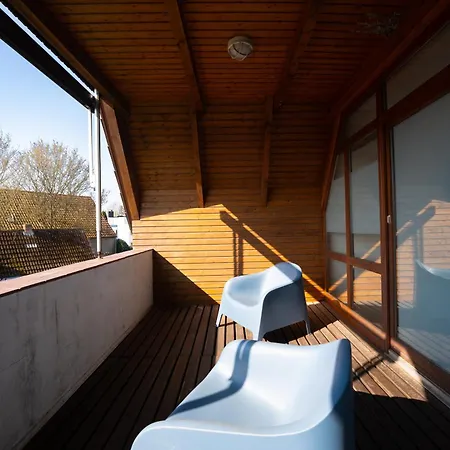 Urban Mit Balkon Bis Zu 5 Personen * Bremen