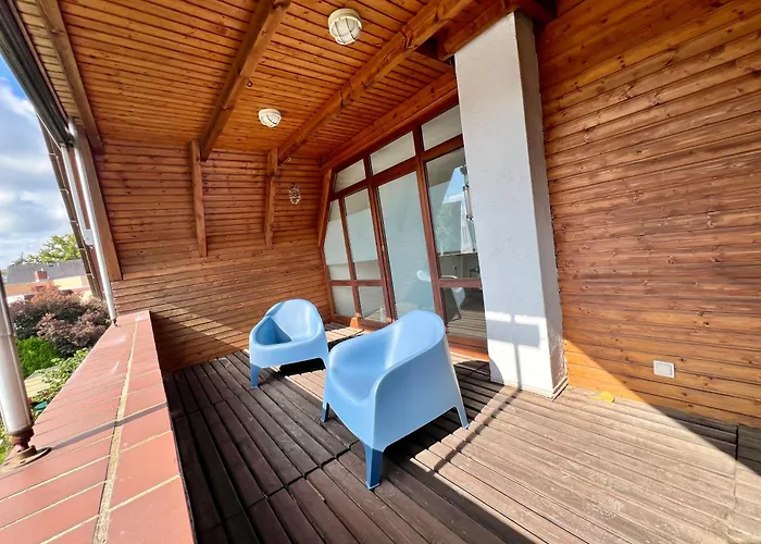 Urban Mit Balkon Bis Zu 5 Personen Apartment