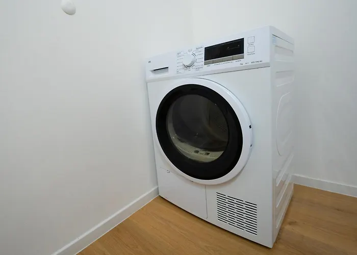 3-zimmer-wohnung Für Bis Zu 5 Personen Mit Balkon In Flughafennähe Apartment Bremen